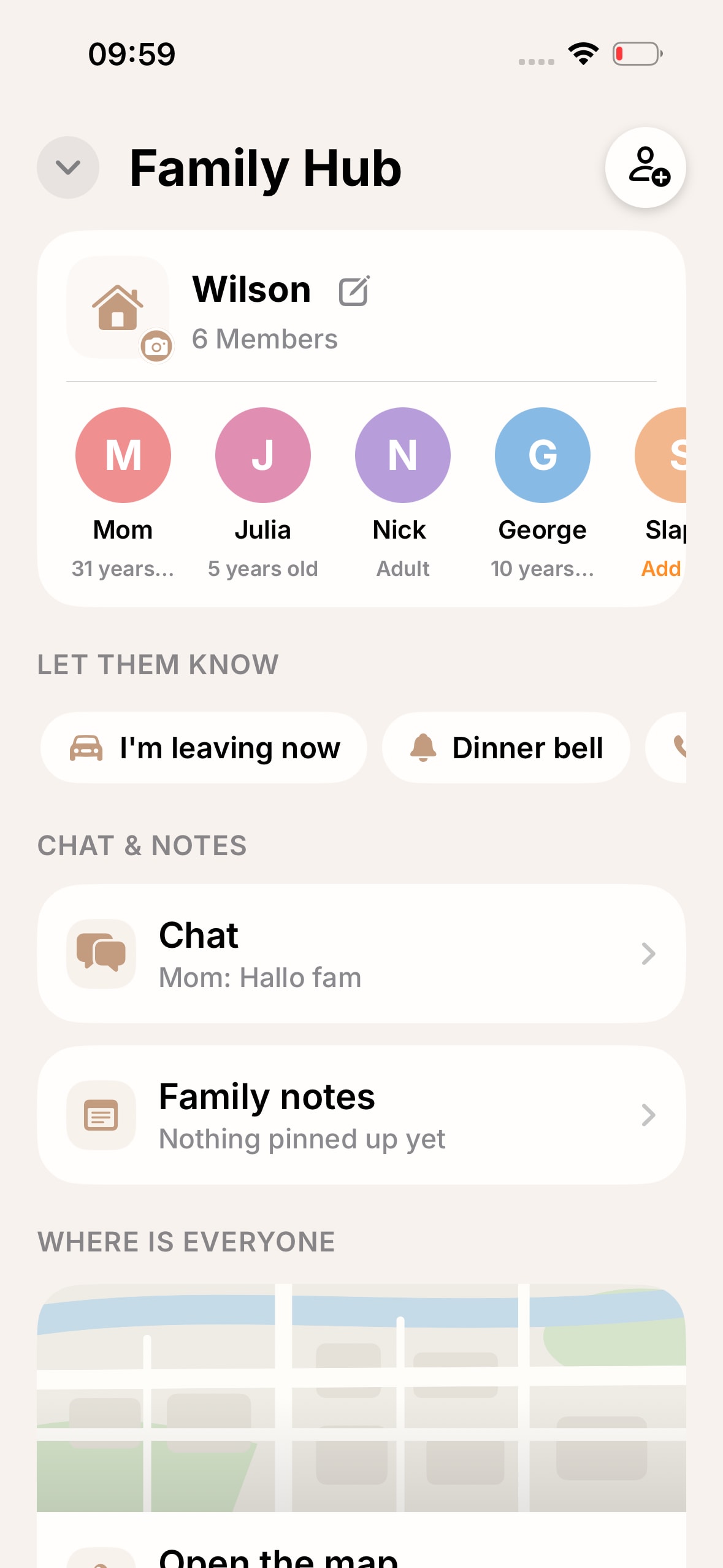 Family Hub — A look inside the MomPlan app